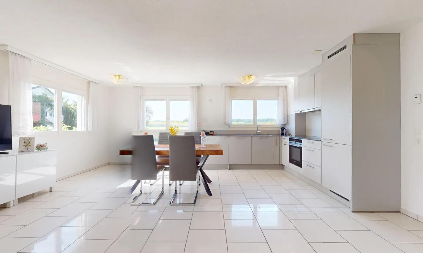 Your new charming, renovated 100m2 apartment in Affoltern! - Photo 8 of 13