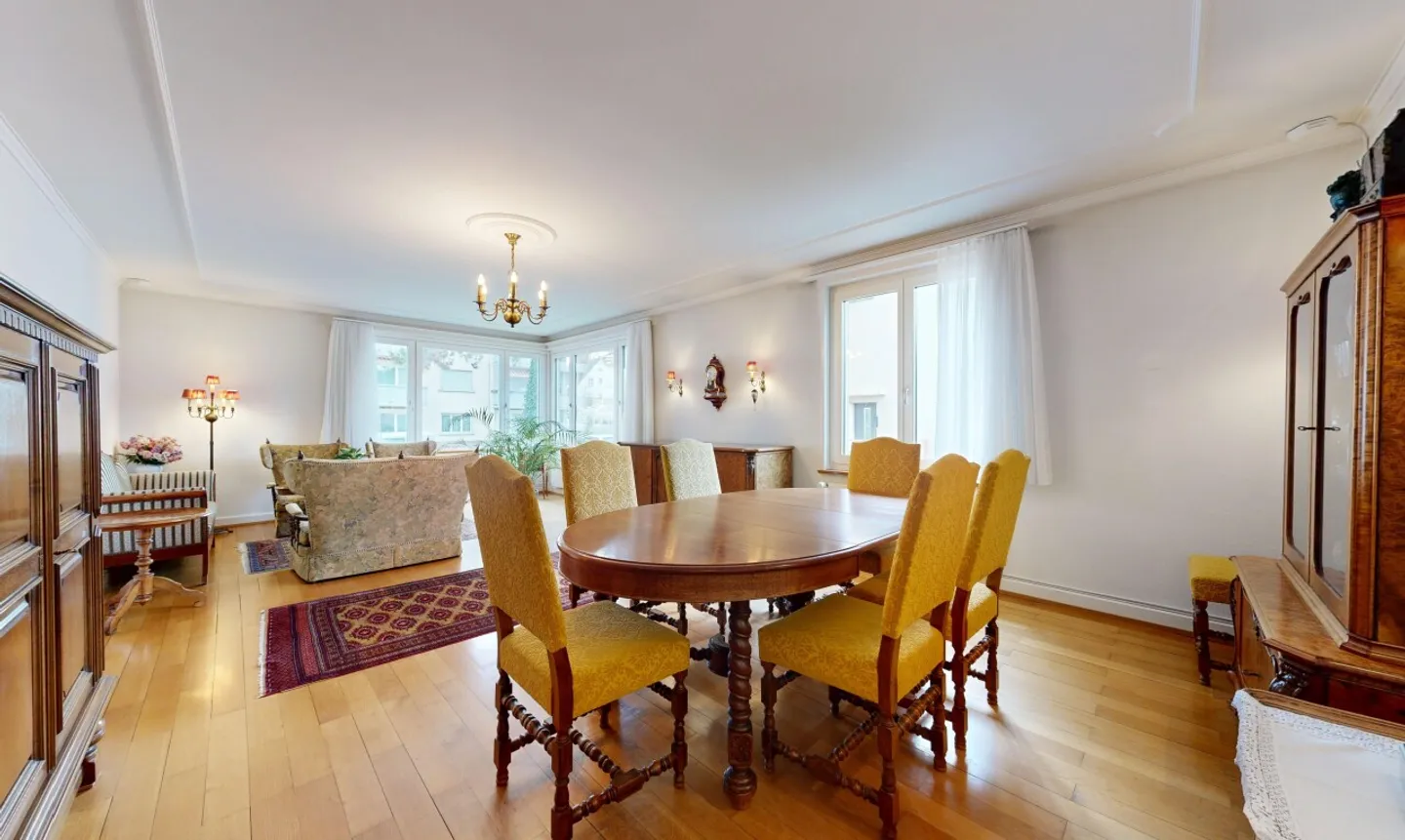 Charmante maison individuelle avec jardin dans un excellent emplacement à Pratteln - Photo 4 sur 11