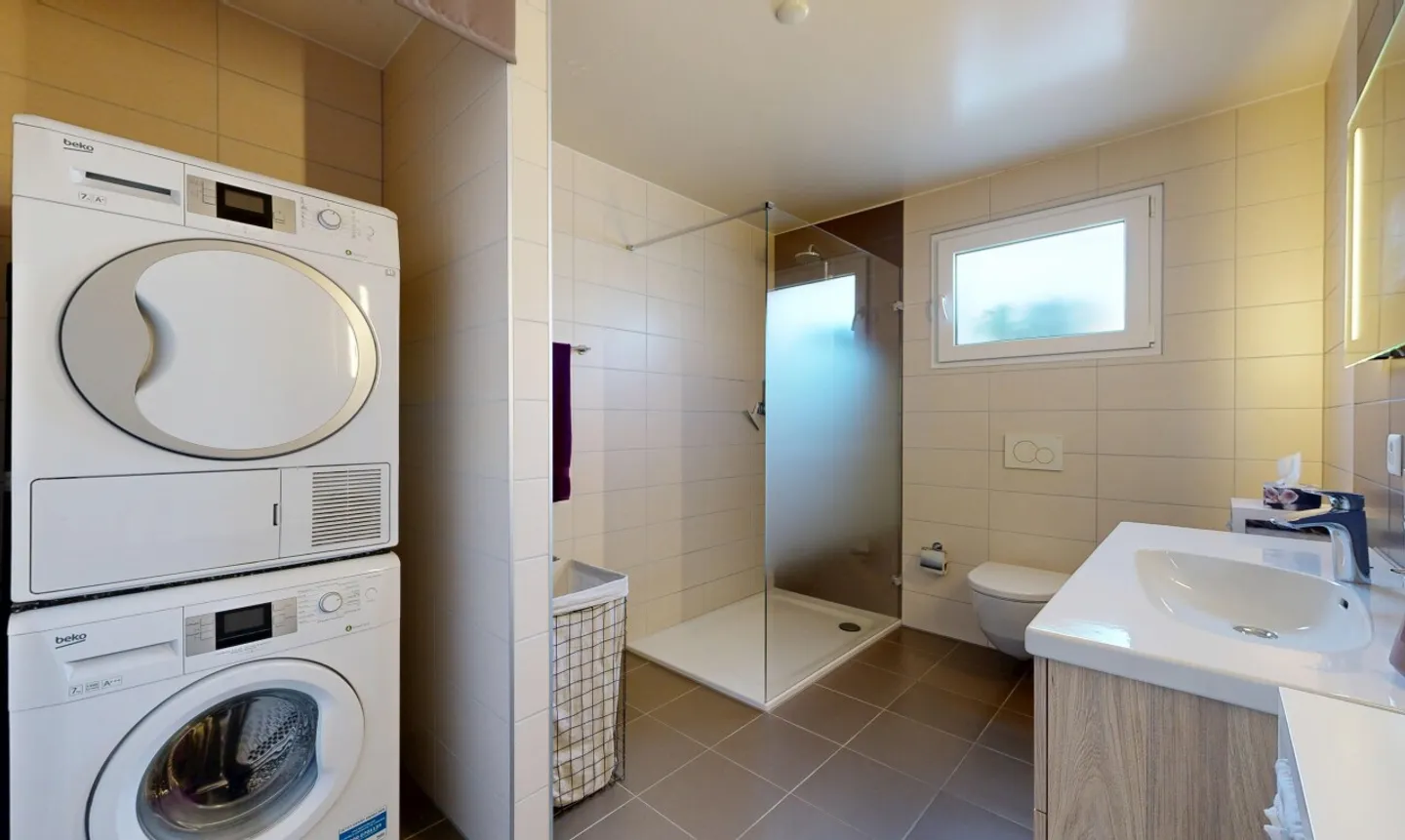 3 rooms in excellent condition with a very large garden - Photo 9 of 11