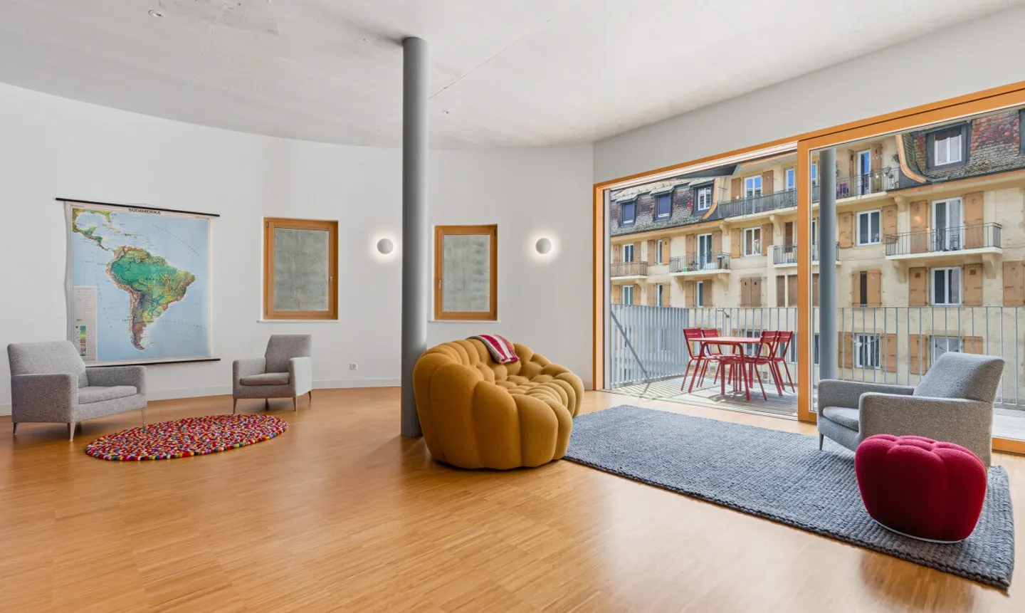 Exceptional industrial loft 2.5 rooms (99 m²) – Former Suchard Silo - Photo 1 of 11