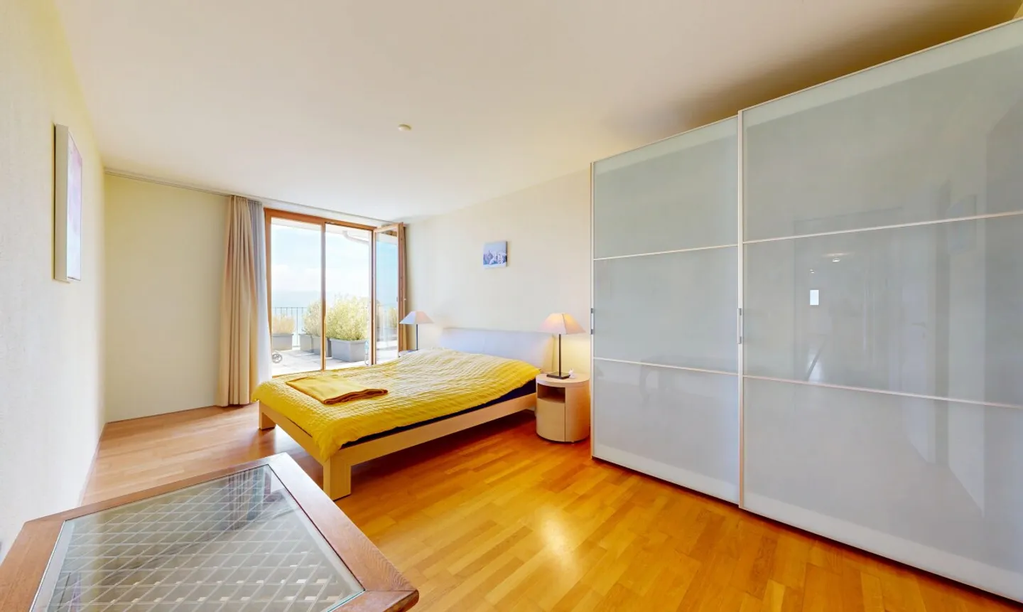 Geräumige Terrassenwohnung mit Seesicht - Foto 10 von 11