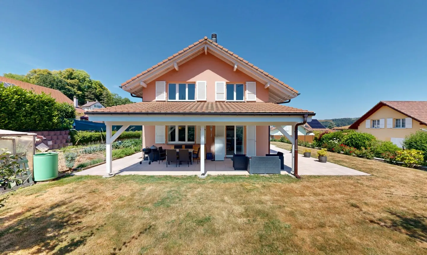 Familienhaus mit Studio- oder Büromöglichkeiten - Foto 2 von 11