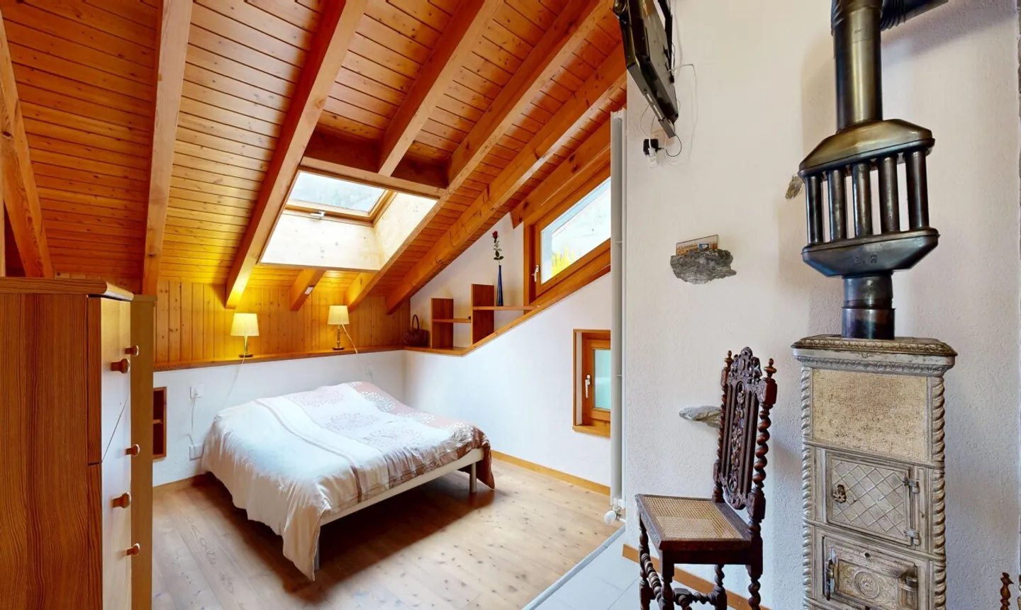 Rare! Large renovated village house with Carnotzet - Photo 8 of 11