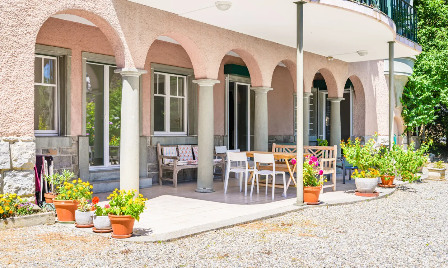 Prestige and Rarity in Lausanne – Character Apartment with Garden - Photo 10 of 11