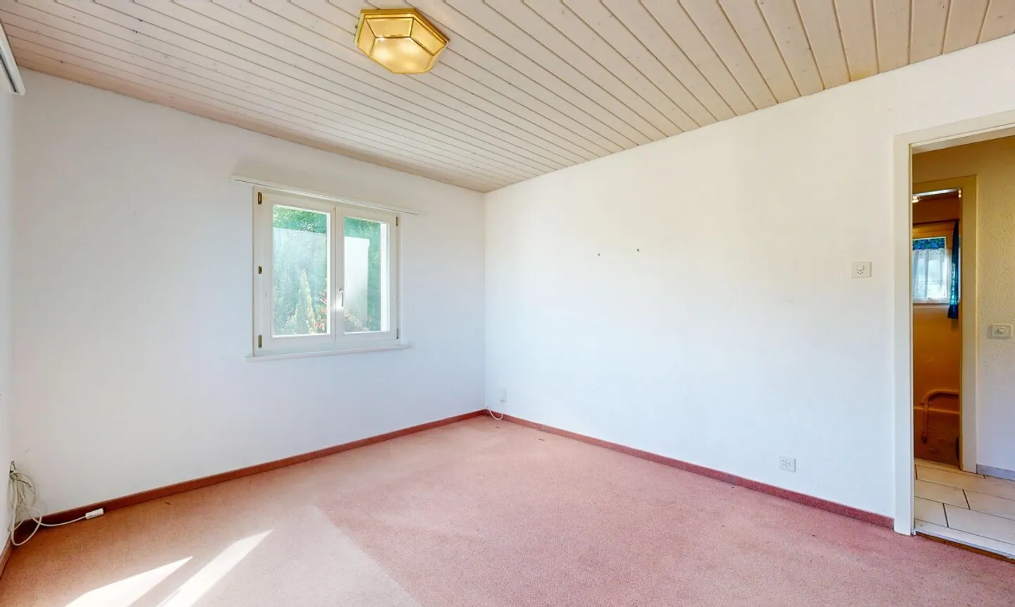 Maison de 5 pièces avec charme et grand jardin - avec potentiel de construction neuve - Photo 10 sur 11