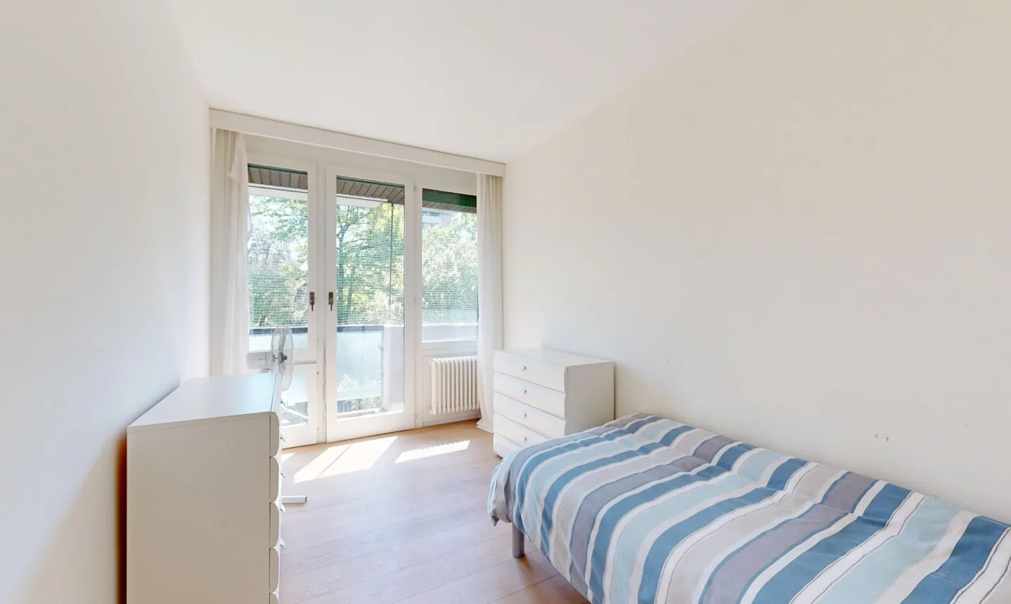 Between Florissant and Rieu - Photo 10 of 11