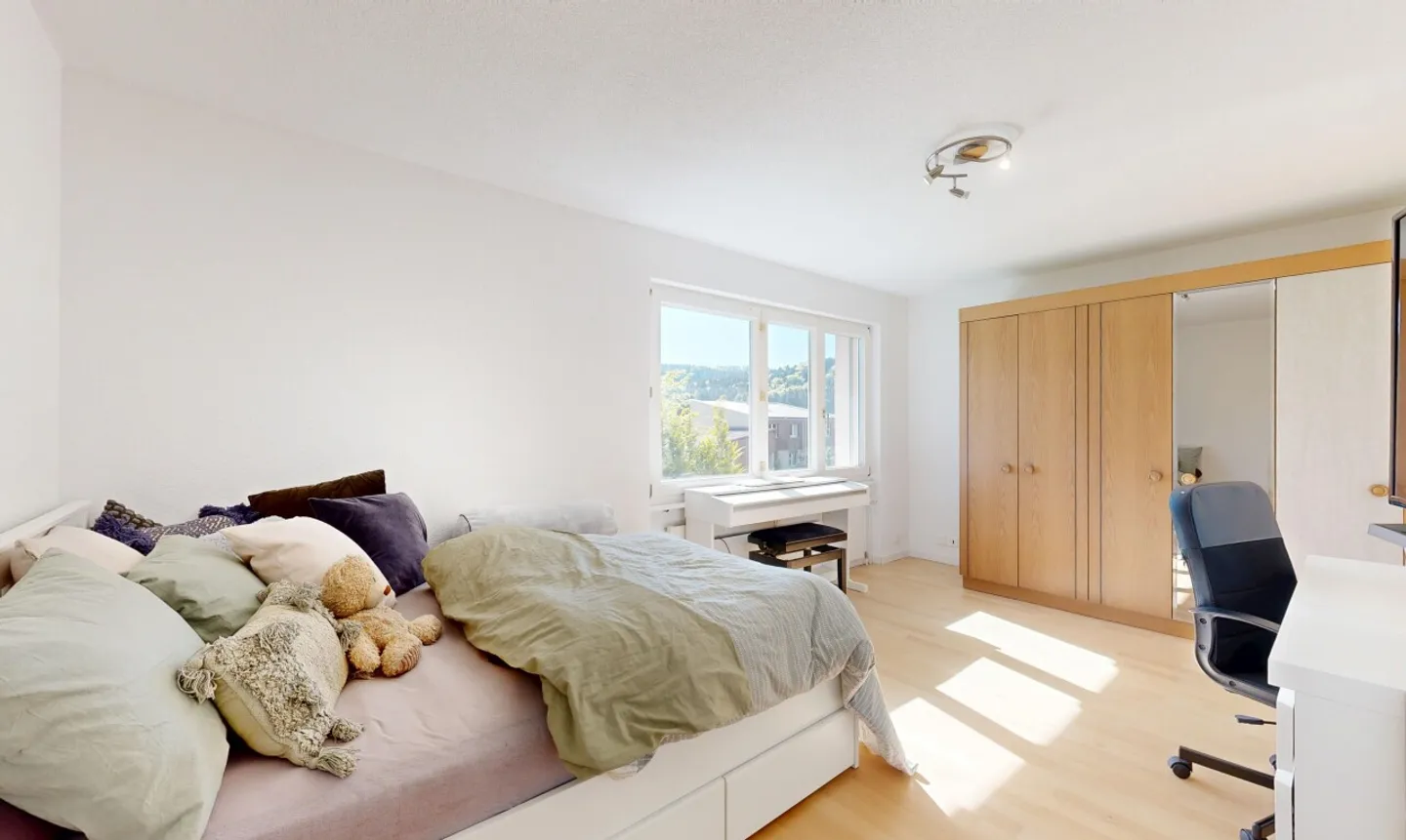 Renoviertes Einfamilienhaus in Madetswil - Foto 10 von 11