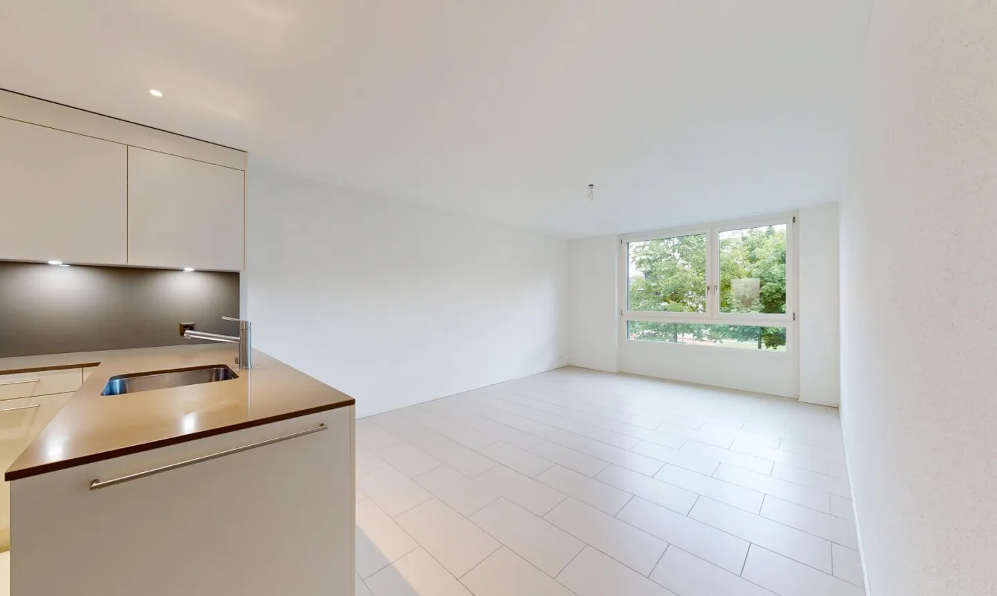 Modern 4.5-room apartment with generous living concept - Photo 2 of 11