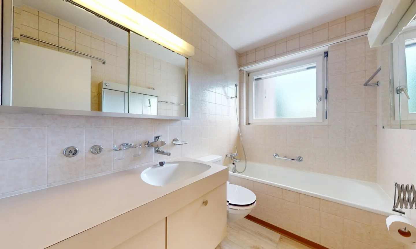 4.5-room penthouse apartment with a grand terrace on Mutschellen - Photo 9 of 13