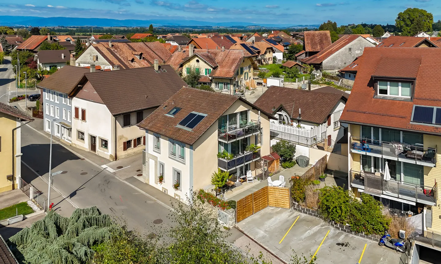 Edificio in affitto con 3 appartamenti affittati! - Foto 4 di 13