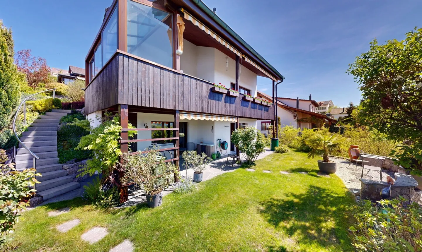 Geräumiges Einfamilienhaus in Eggenwil - Foto 2 von 11