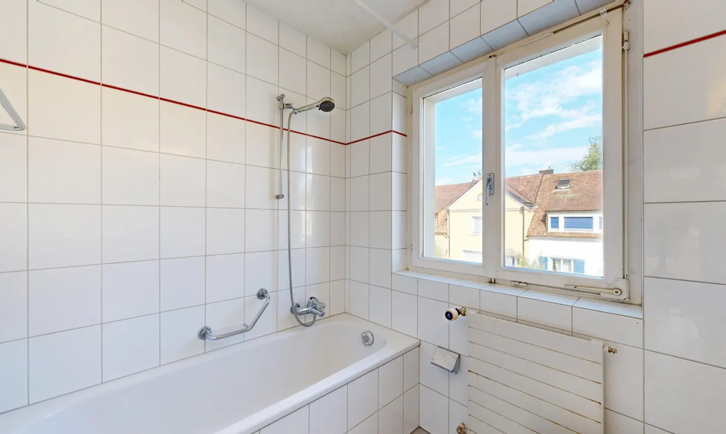 Maison mitoyenne confortable à aménager soi-même dans le quartier de Neubad - Photo 9 sur 11