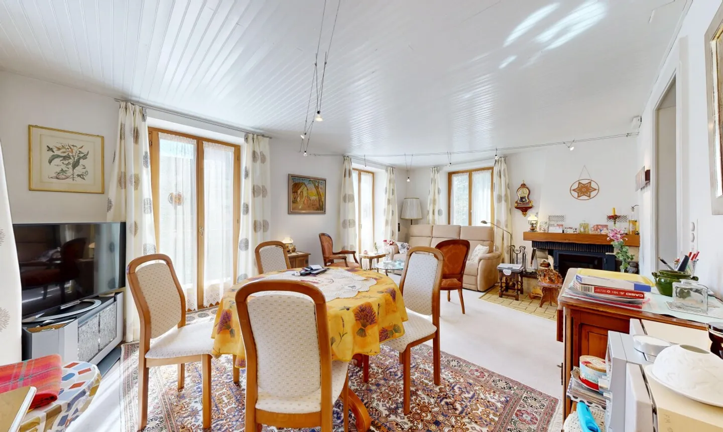 Bella casa indipendente in assoluto silenzio a Chexbres - Foto 3 di 11