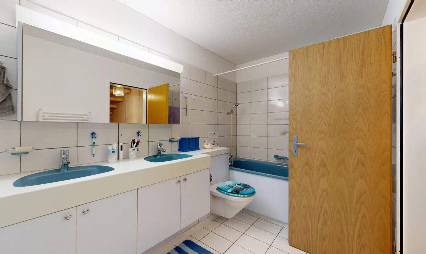 Charmante maison de ville de 4,5 pièces avec grenier aménagé - Photo 8 sur 11