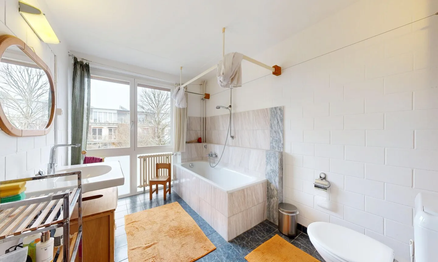 4.5-Zimmer-Reihenmittelhaus mit Garten und ausgebautem Dachgeschoss - Foto 10 di 11