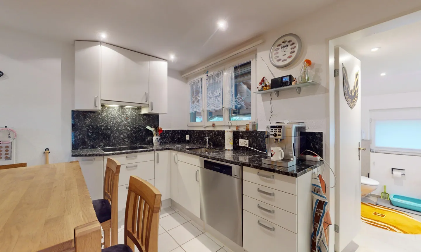 Incantevole casa indipendente in posizione soleggiata - Foto 4 di 13