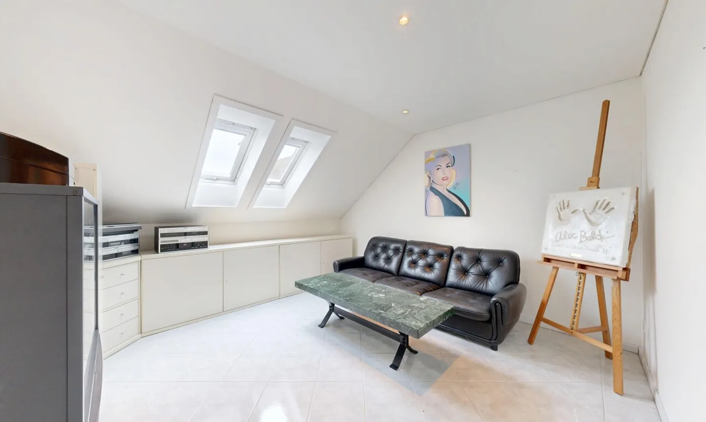 Maisonette im kolonialen Stil - Foto 7 von 11