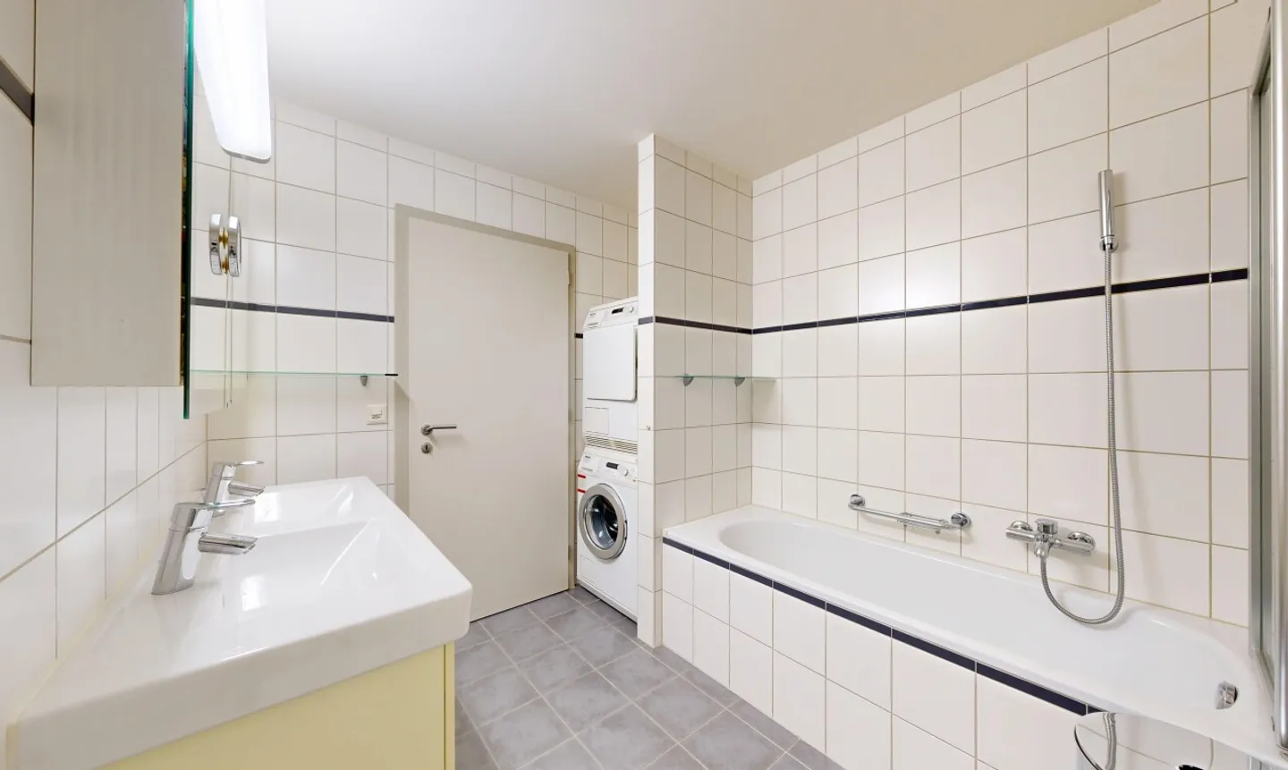 3.5 rooms with garden at the gates of Fribourg - Photo 10 of 11