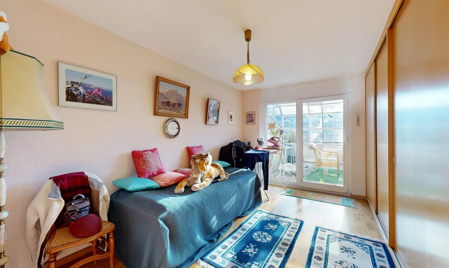 Appartamento luminoso con terrazza di 126 m² con giardino d'inverno + garage - Foto 8 di 11