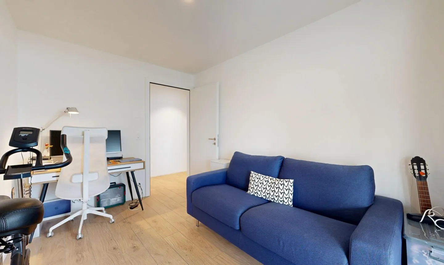 Appartement au bord du lac - Photo 5 sur 11