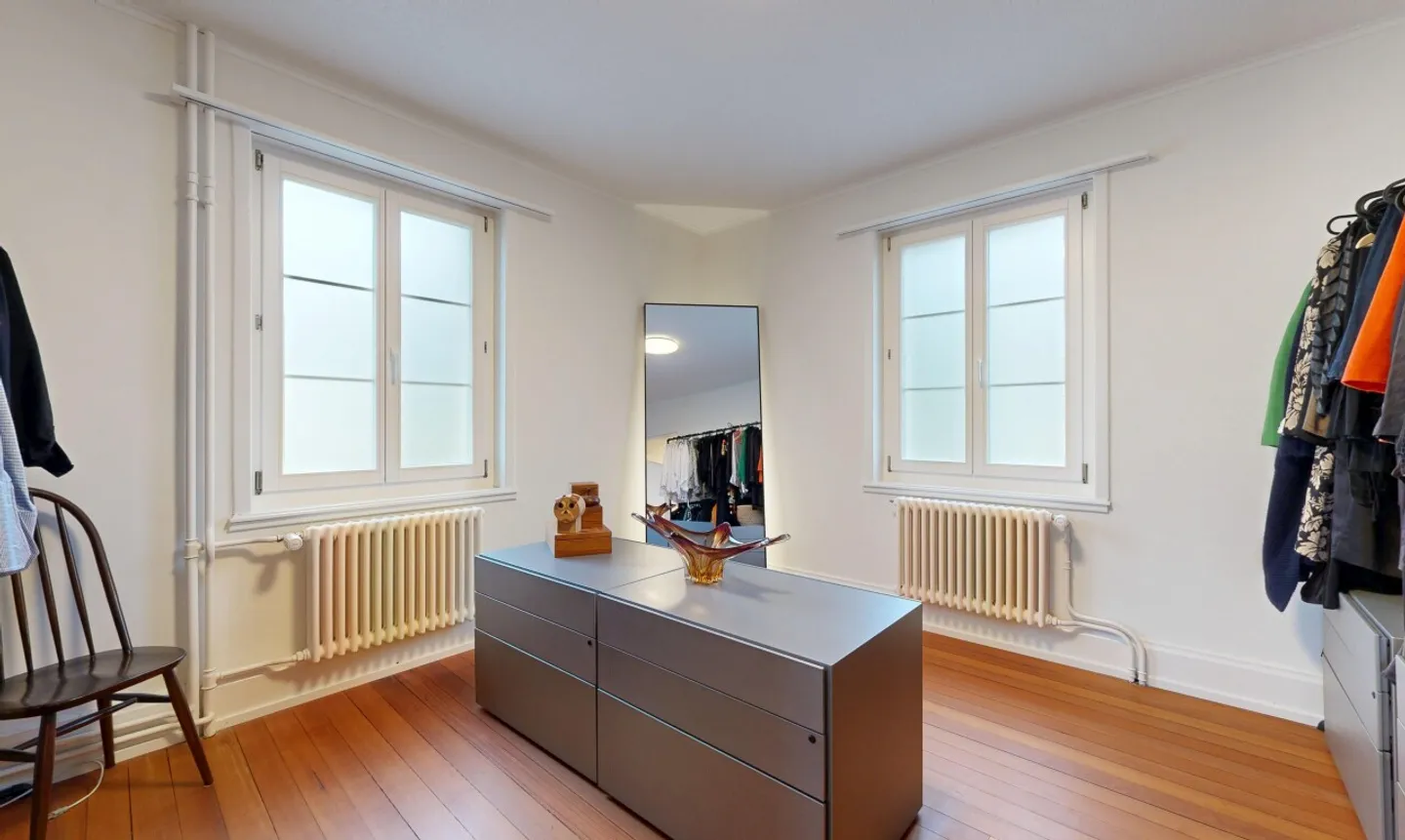 Maison élégante de 9 pièces avec vue et charme ancien - Photo 5 sur 11