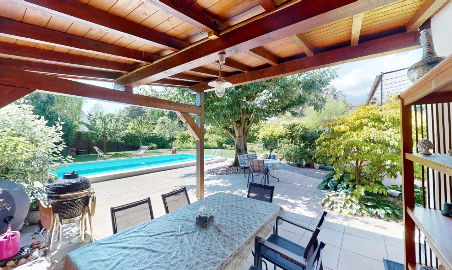 Charmante Maison Familiale avec Jardin - Photo 5 sur 13