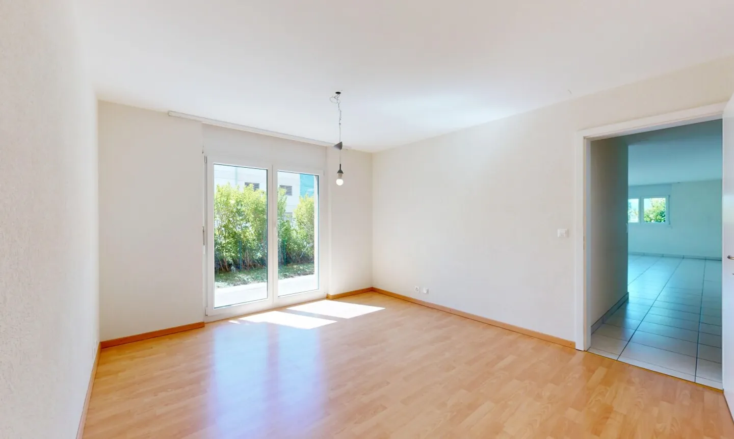 Schöne helle 4,5-Zimmer-Wohnung mit Terrasse und Garten - Foto 11 von 13