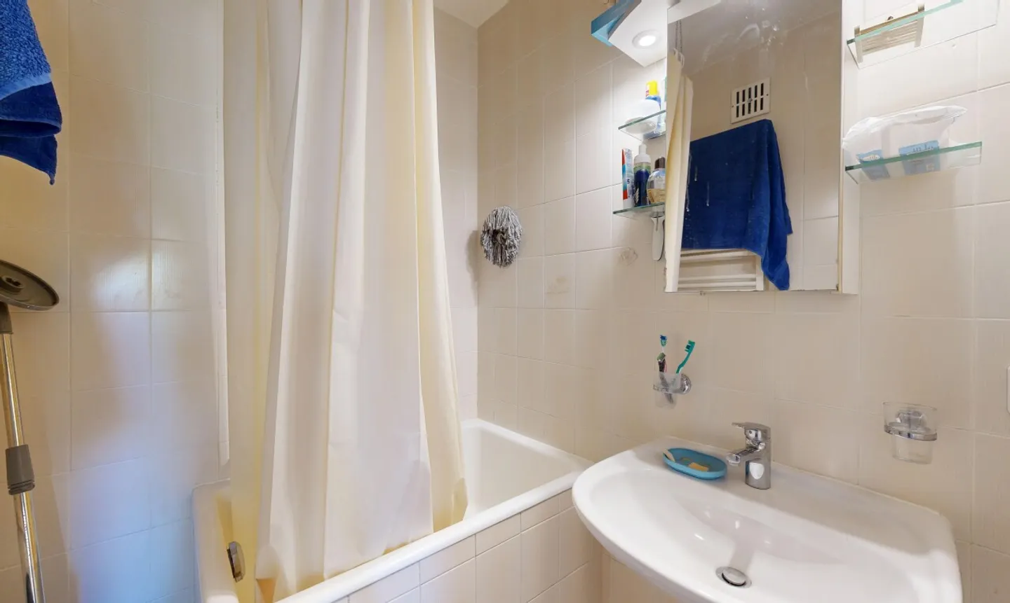 3-Zimmer-Wohnung bezugsfertig mit nach Süden ausgerichtetem Balkon in Nyon - Foto 9 von 11