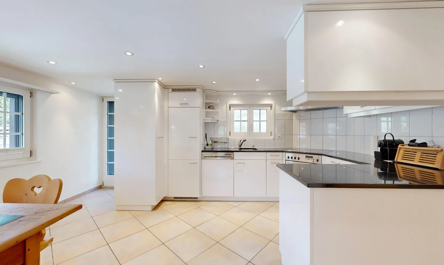 Charmante 5.5 Zimmer Wohnung - Foto 3 von 11