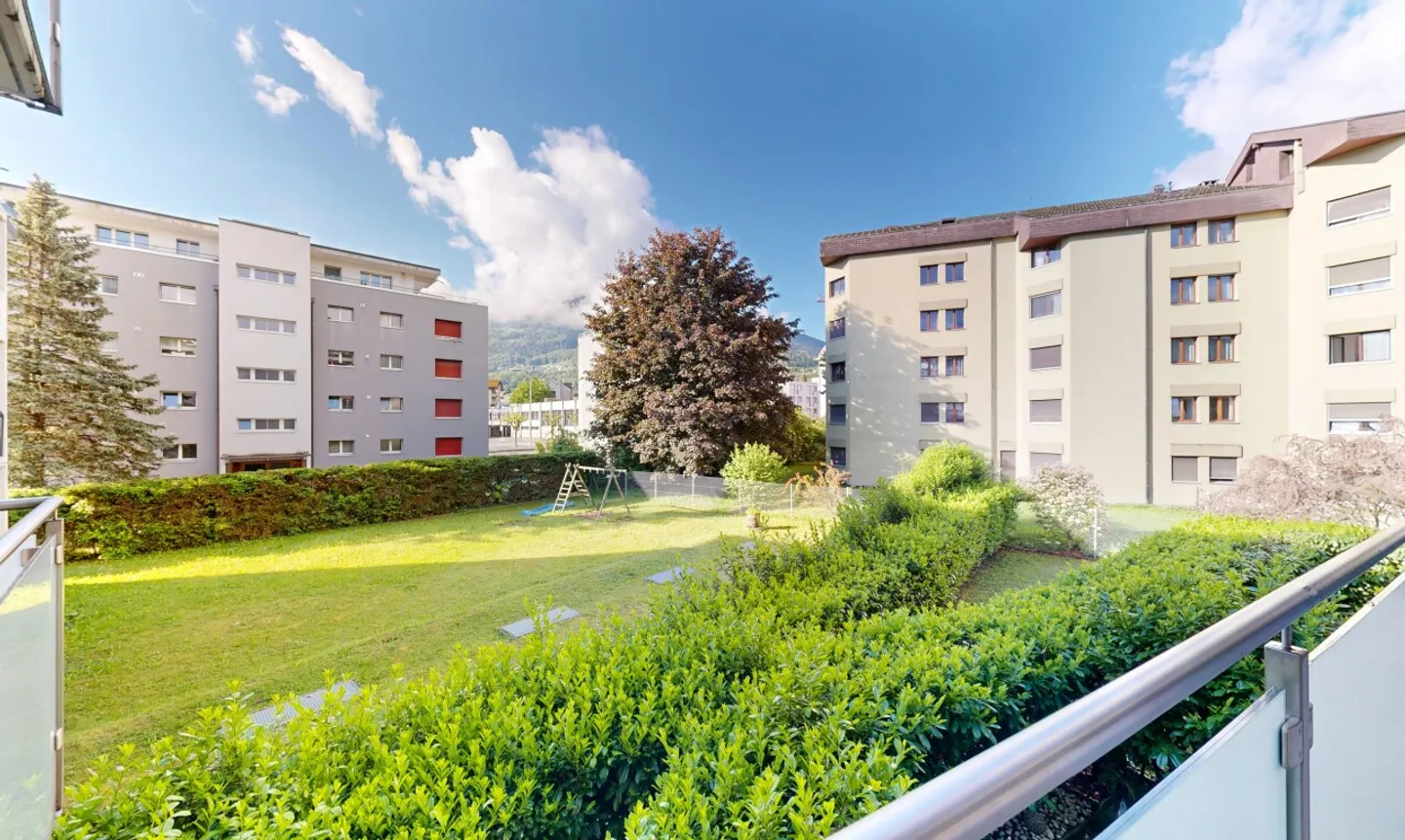 Exklusiv: Helle Wohnung mit großem Balkon-Terrasse - Foto 7 von 11