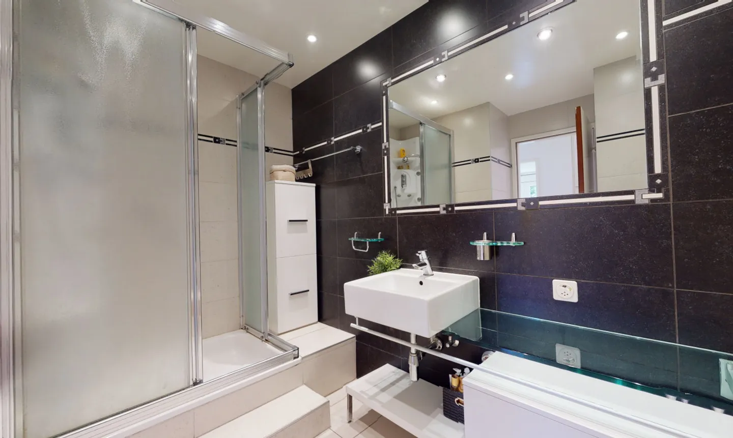 Appartement spacieux près du lac - Photo 7 sur 13