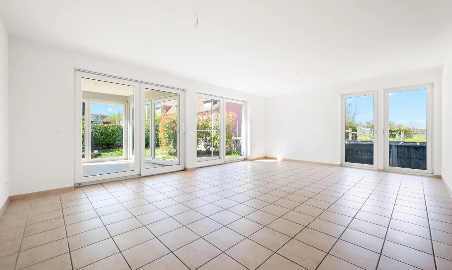 Incantevole Casa a Schiera a Oberwil - Foto 4 di 11