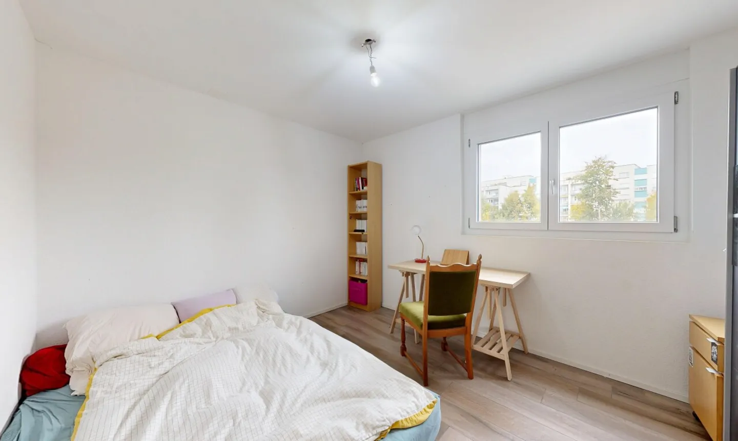 Südseitige Penthouse-Wohnung in ruhiger Lage zwischen Stadt und Land - Foto 8 von 11