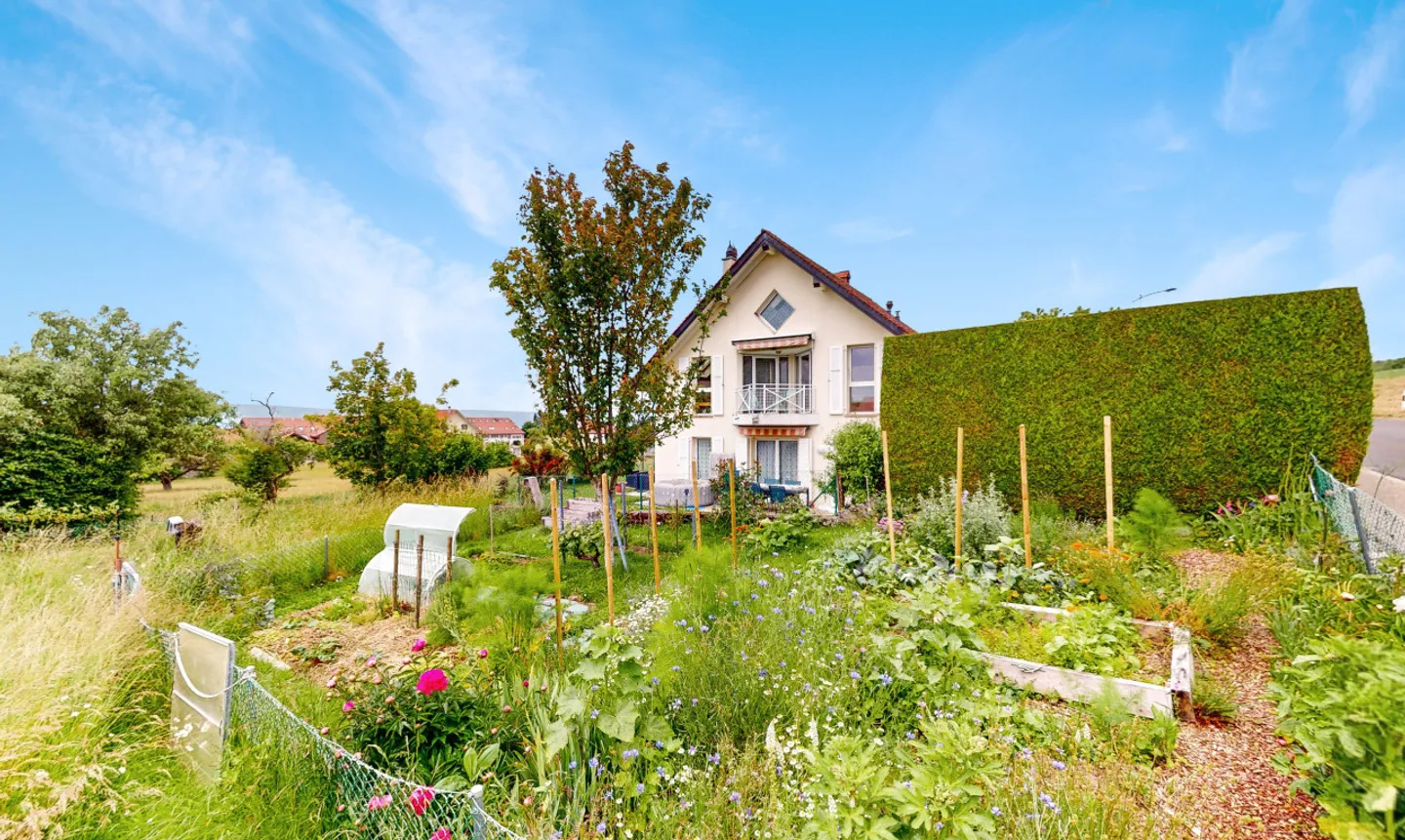 Ampio appartamento di 3,5 locali in assoluta tranquillità a Villars-Tiercelin - Foto 1 di 13