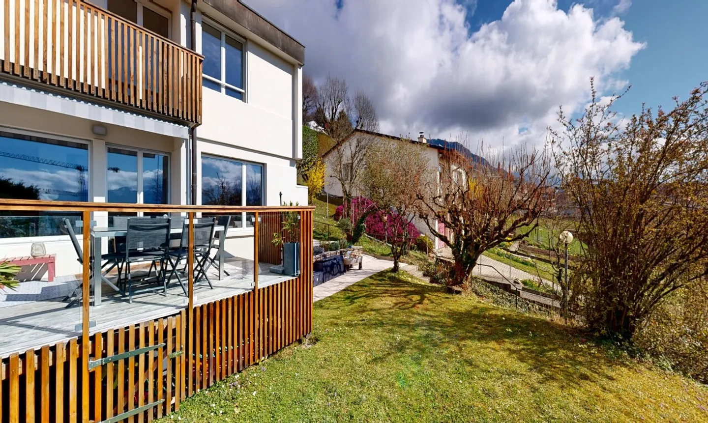 Casa familiare ristrutturata nel cuore di Blonay, a pochi passi dal centro - Foto 10 di 11