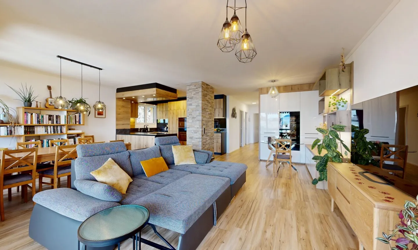 Stupendo appartamento ristrutturato di 4.5 stanze con vista lago a Montreux-Territet - Foto 5 di 11