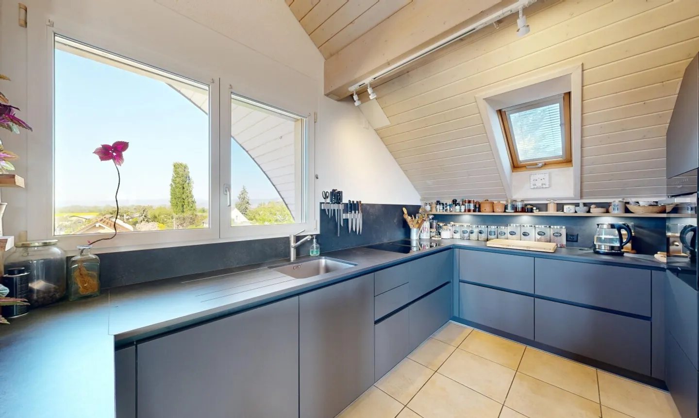 Penthouse mit Panoramablick auf den See - Foto 5 von 11