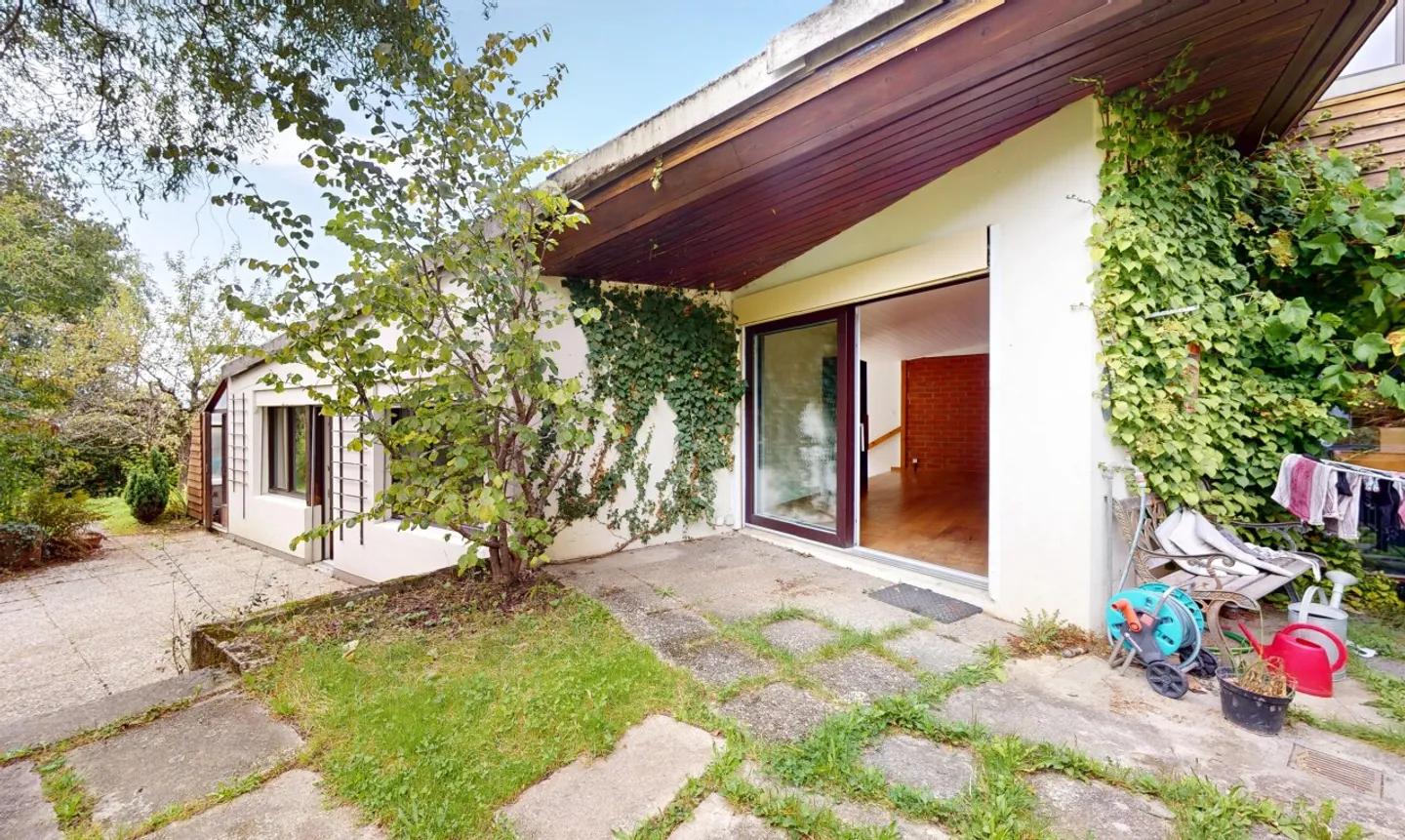 Beautiful 4.5-room apartment with large garden in absolute calm in Lausanne - Photo 4 of 13