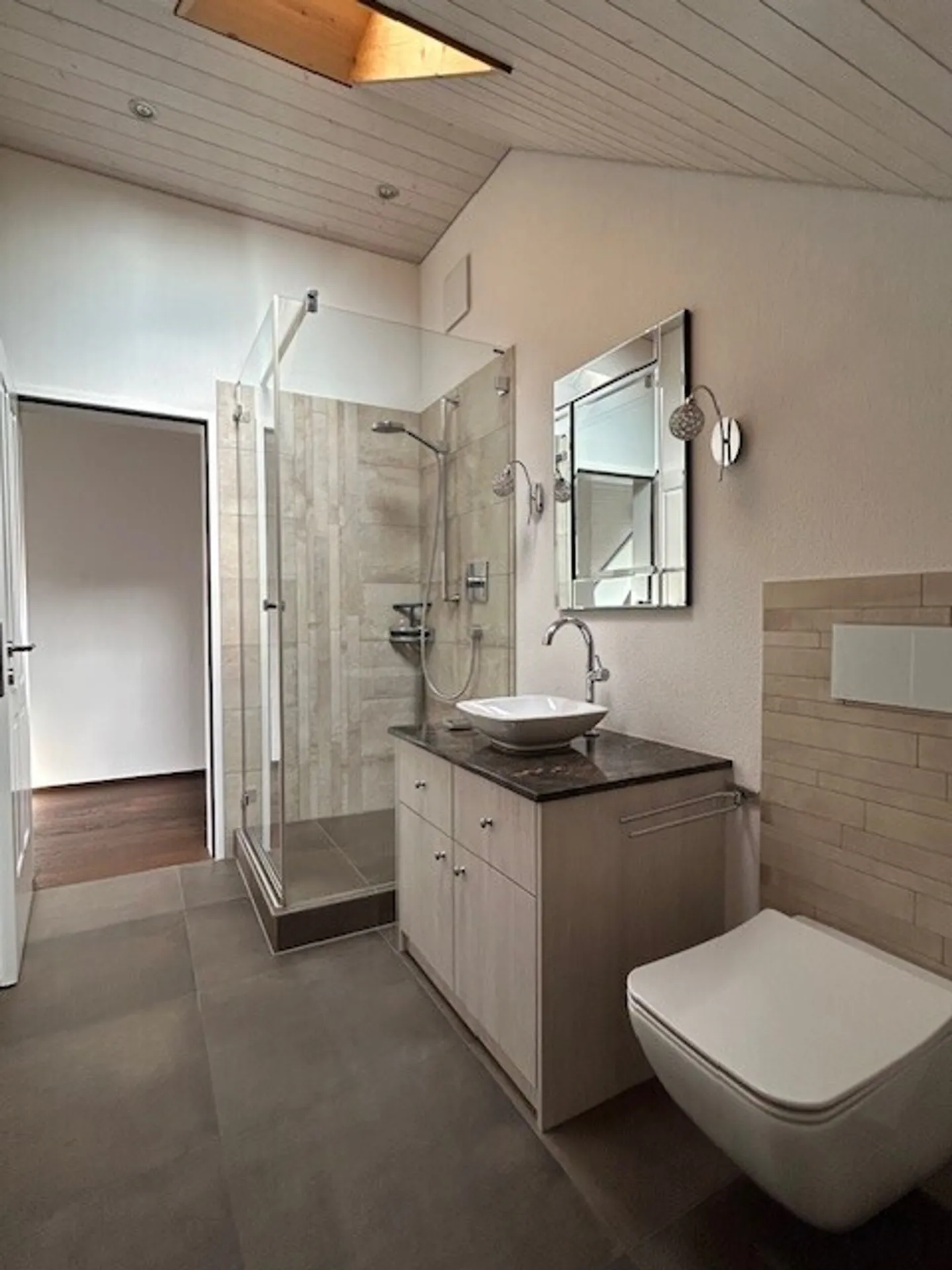 Appartamento attico esclusivo con vista a Kerzers - Foto 11 di 12