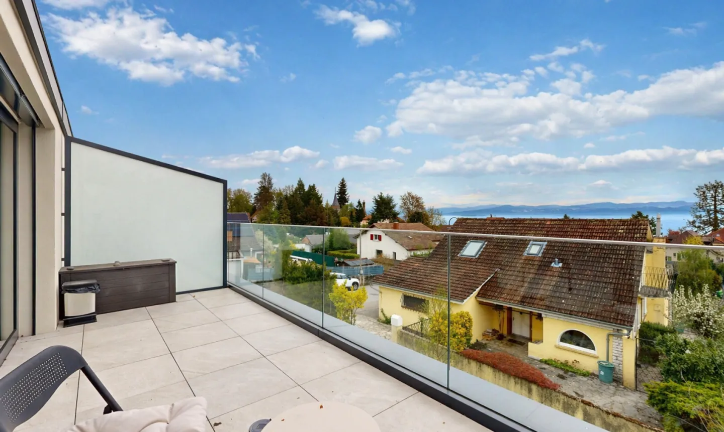 New and Bright Villa in Cormondrèche - Photo 1 of 11