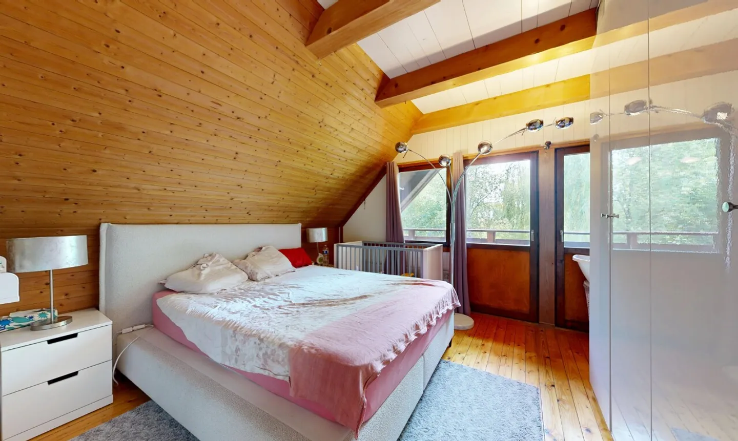 Agréable 4.5p avec 1043 m2 de jardin privatif - Foto 9 von 11