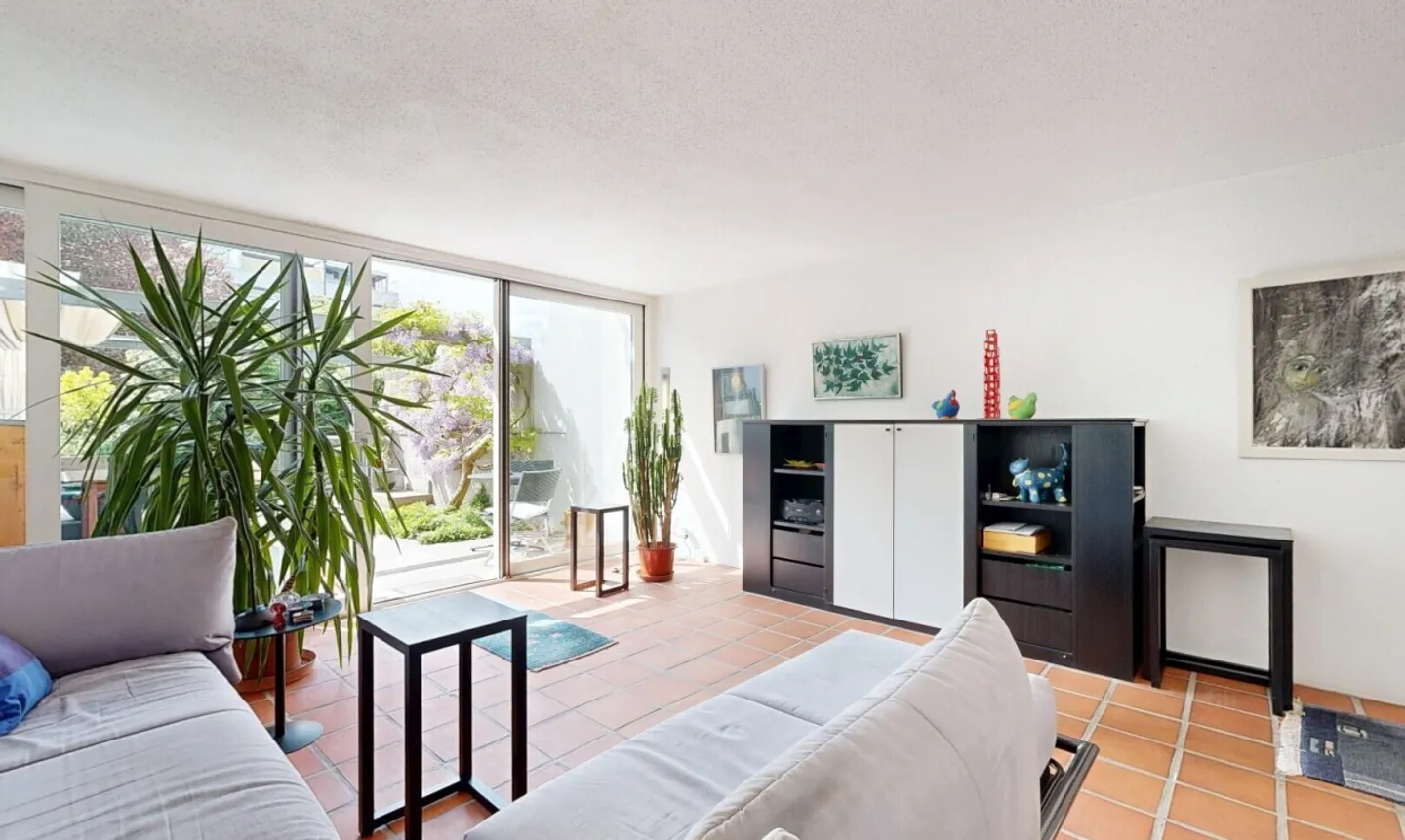 3.5-Room Garden Apartment over Two Floors in Wangen near Dübendorf - Photo 1 of 10