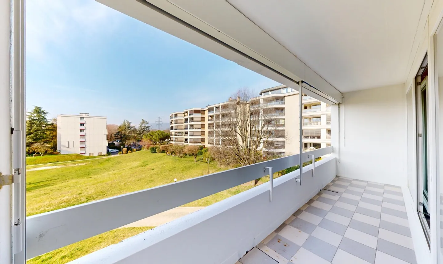 Appartement Lumineux en Zone Calme - Photo 1 sur 11