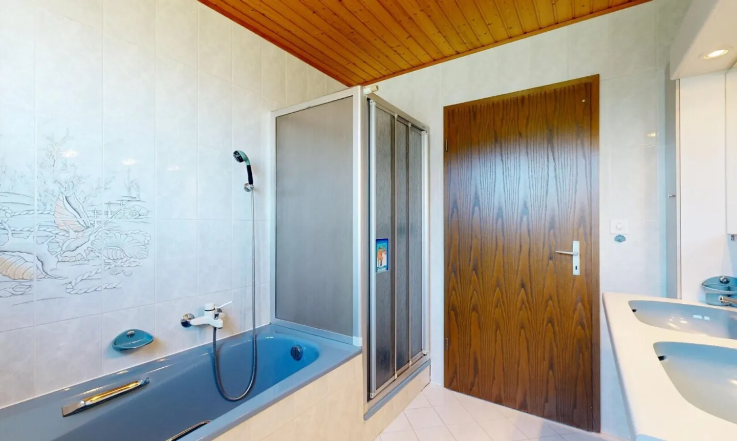 Maison spacieuse avec atelier/studio et jardin ensoleillé - Photo 9 sur 11
