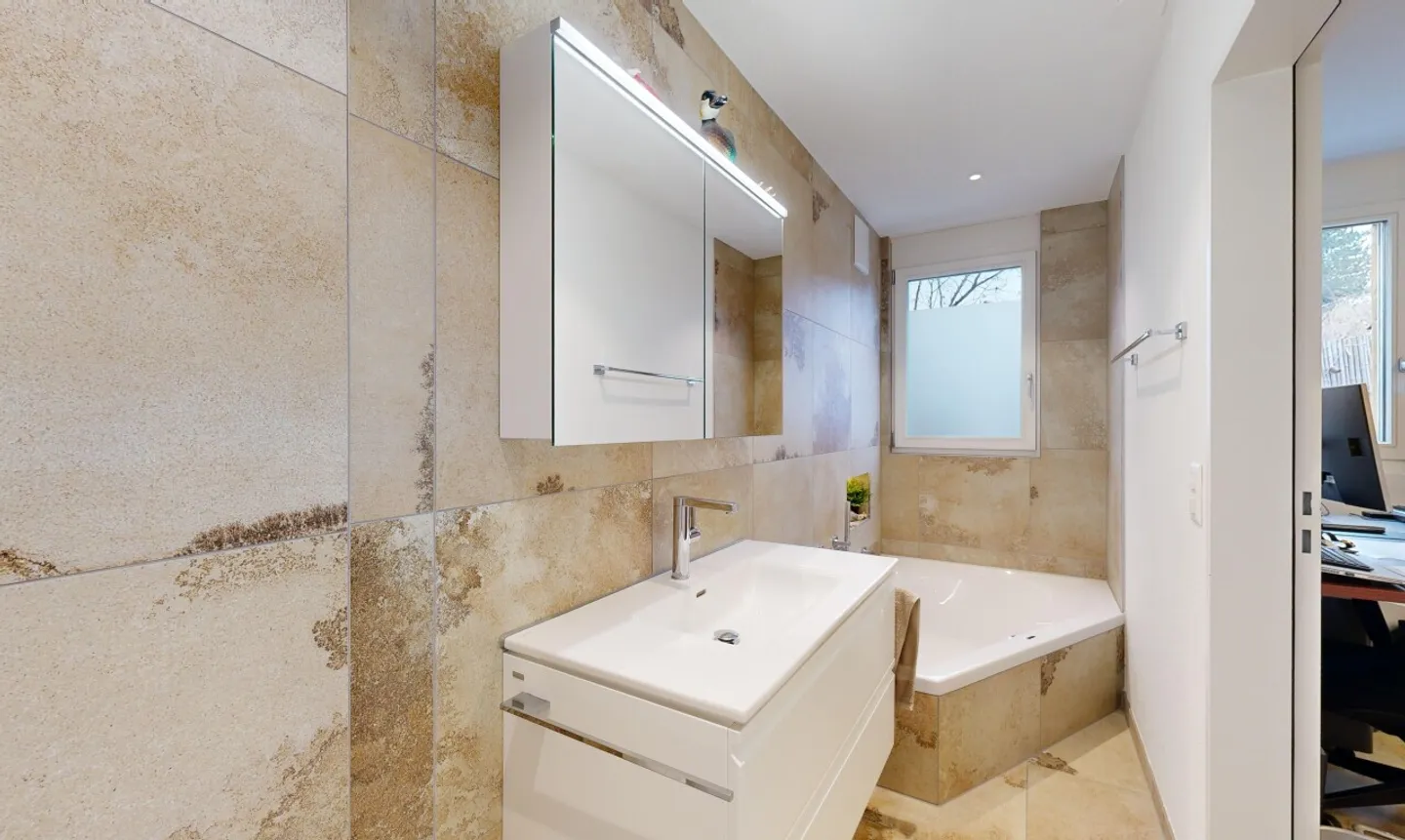 Moderno appartamento giardino 3.5 camere in posizione residenziale idilliaca - Foto 8 di 13