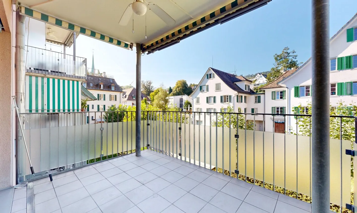 Geräumige Wohnung in Horgen - Foto 4 von 11