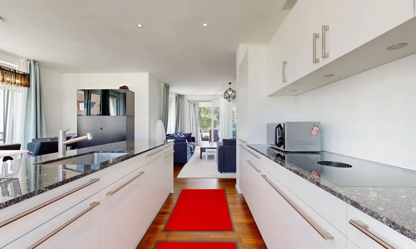 Neuwertige 3.5-Zimmer-Wohnung mit Balkon und Top-Ausstattung - Photo 8 sur 11