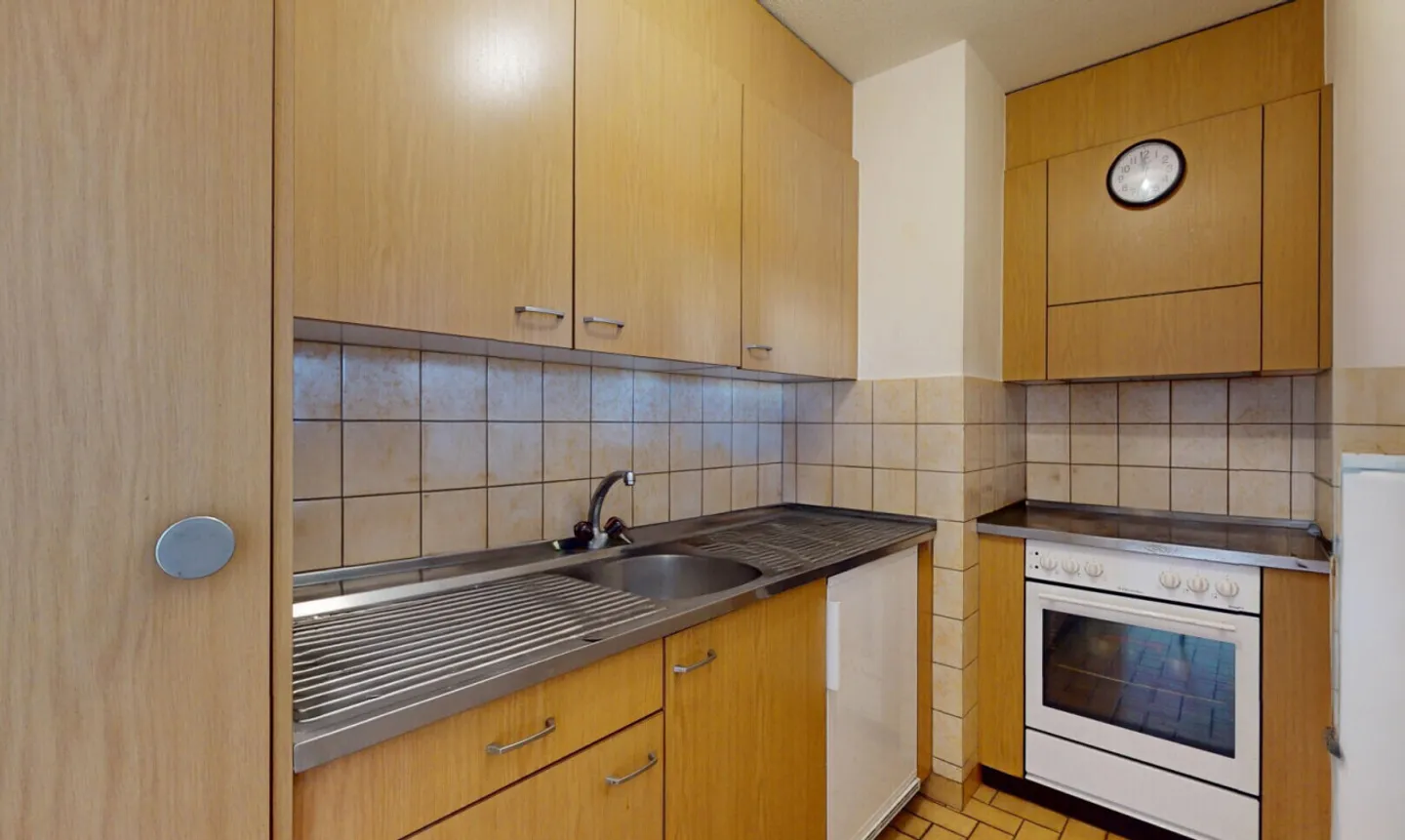 Appartement Charmant Près d'un Café - Photo 12 sur 13