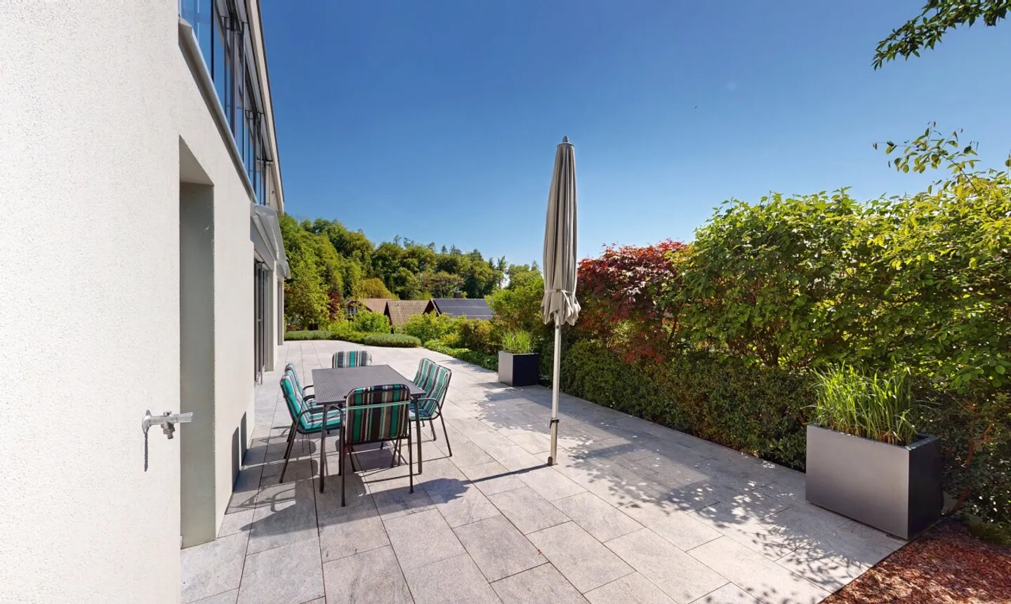 Modernes Einfamilienhaus mit Seesicht, Terrasse &amp; viel Komfort - Photo 12 sur 13