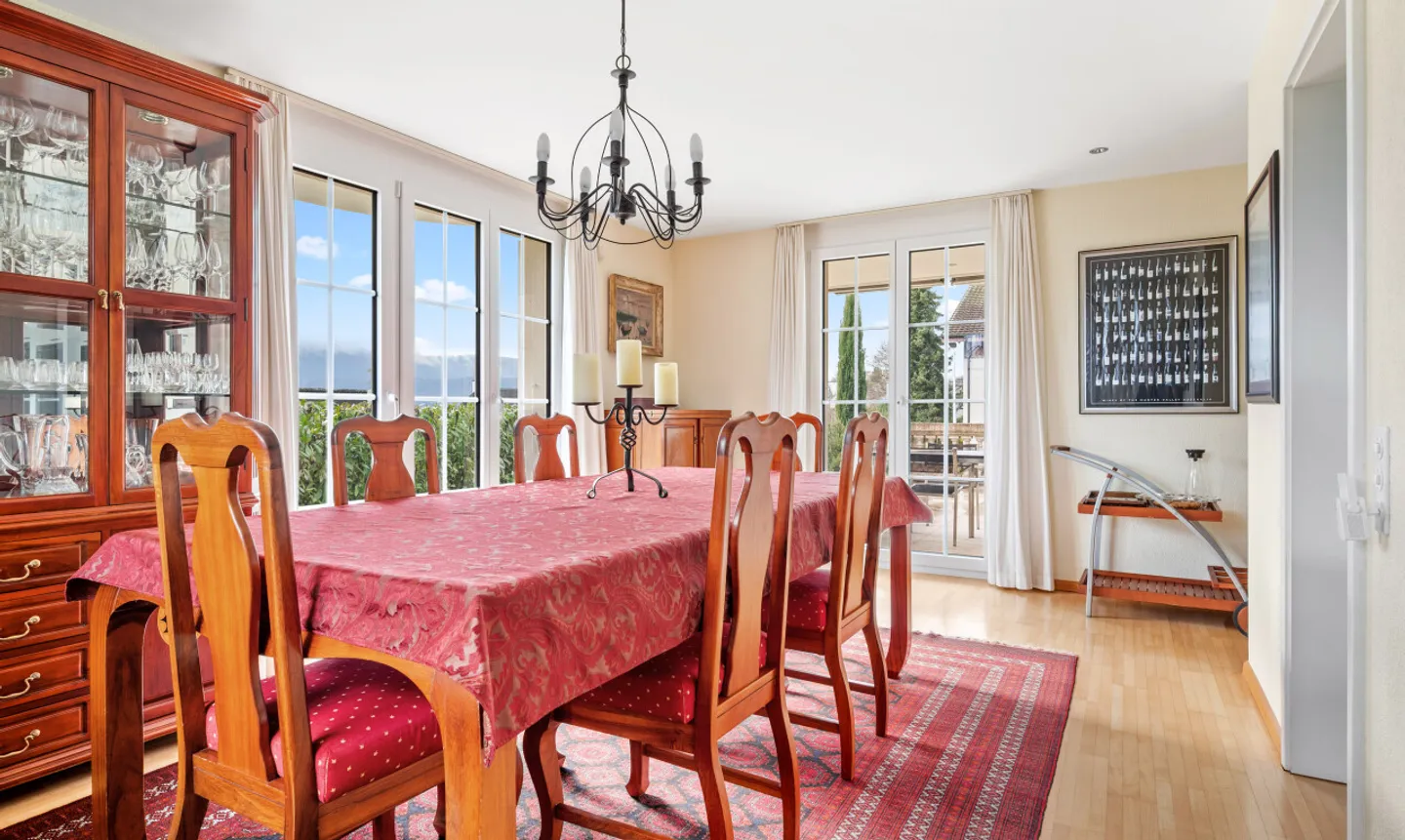 Lusso e charme uniti - Proprietà da sogno a Oberwil - Foto 7 di 11